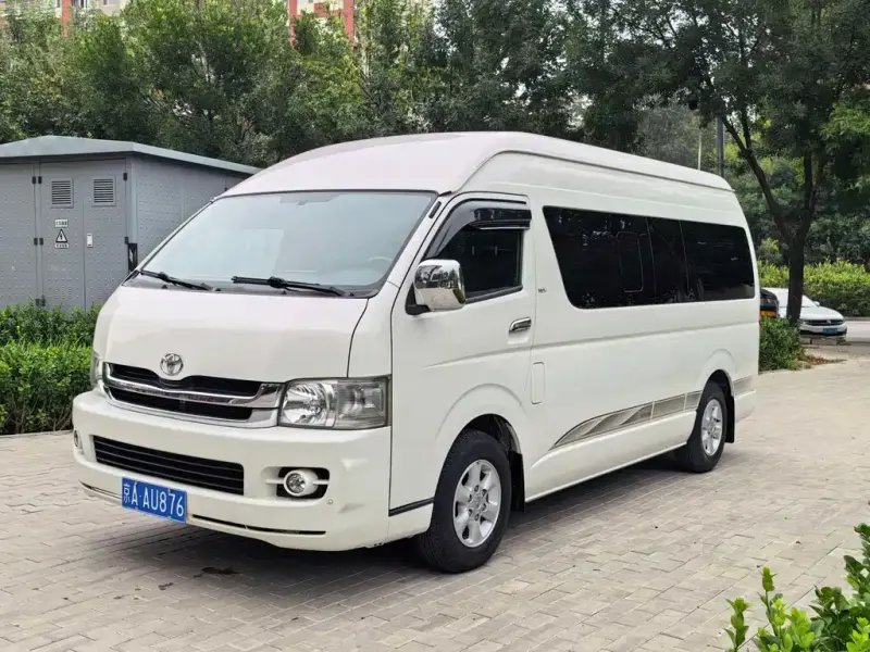Toyota Hiace, 2008