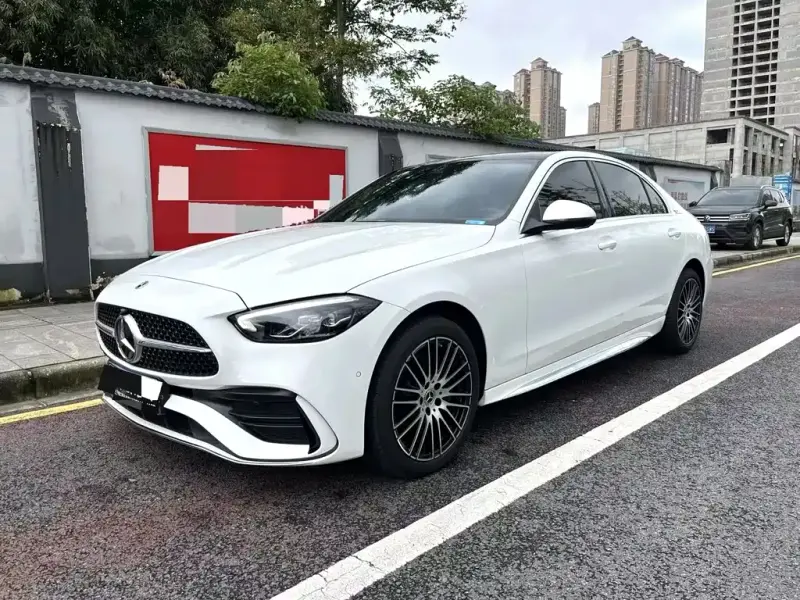 Mercedes-Benz C-Class, 2025