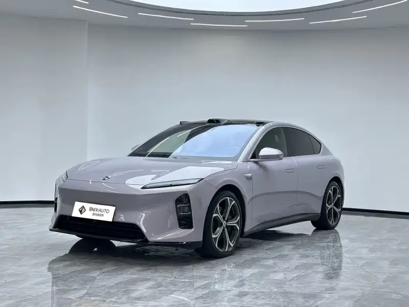 NIO ET5, 2025