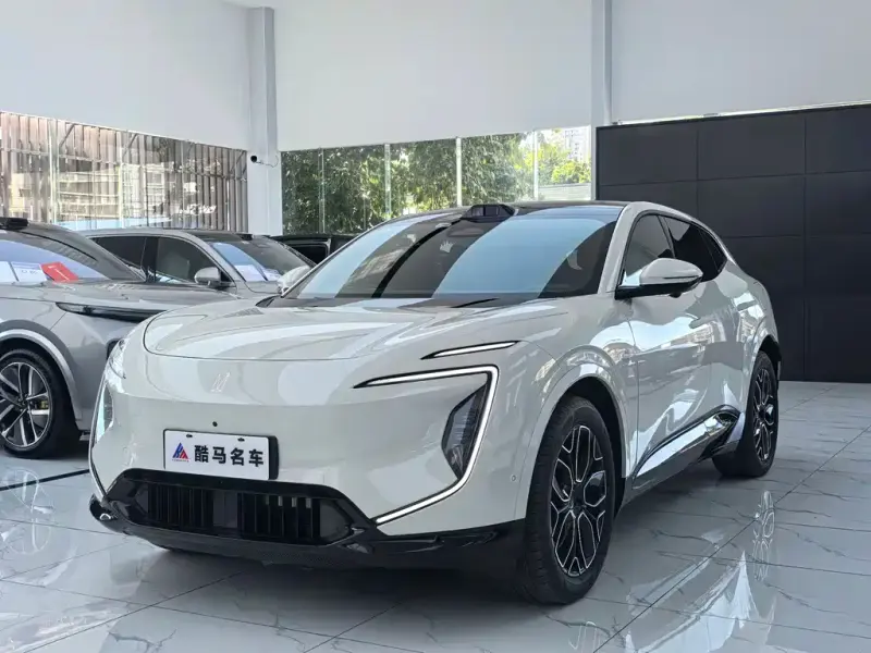 Avatr 07, 2025
