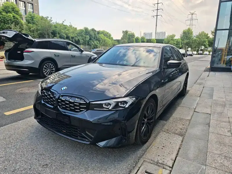 BMW 3 Series, 2024