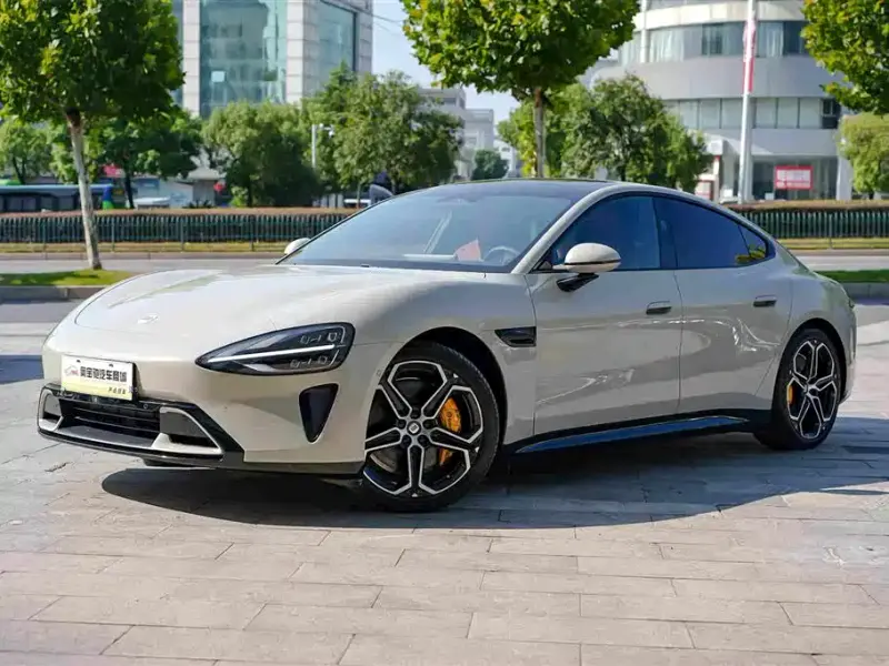 Xiaomi SU7, 2025