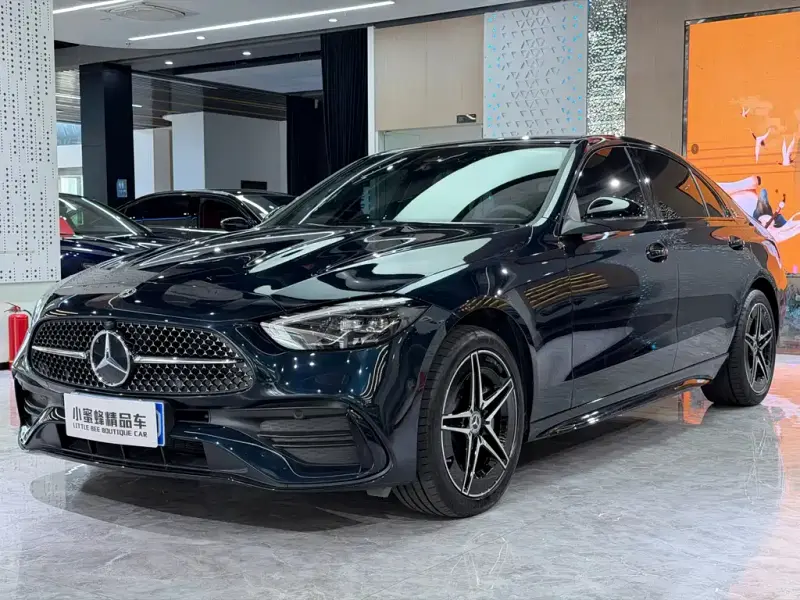 Mercedes-Benz C-Class, 2024