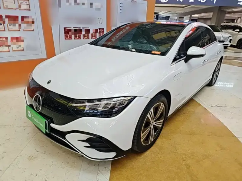 Mercedes-Benz EQE, 2024