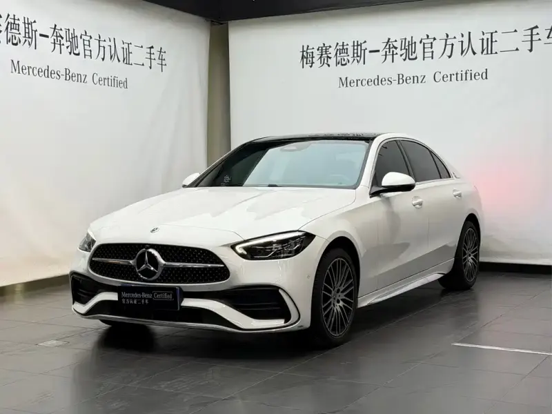 Mercedes-Benz C-Class, 2025