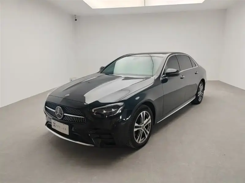 Mercedes-Benz E-Class, 2022