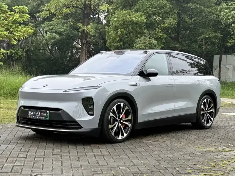 NIO ES8, 2023