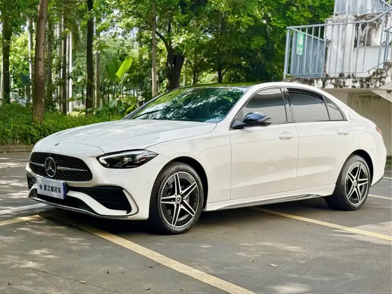 Mercedes-Benz C-Class, 2025