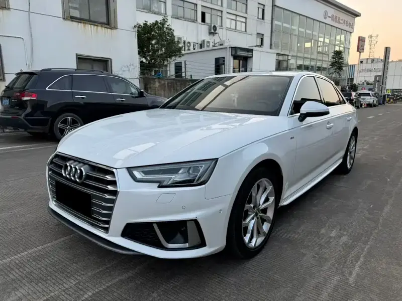 Audi A4L, 2019
