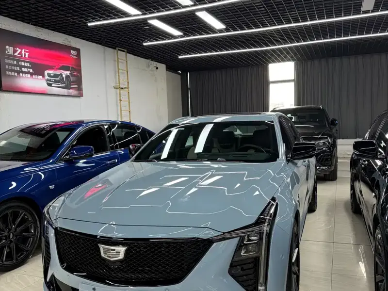 Cadillac CT5, 2025