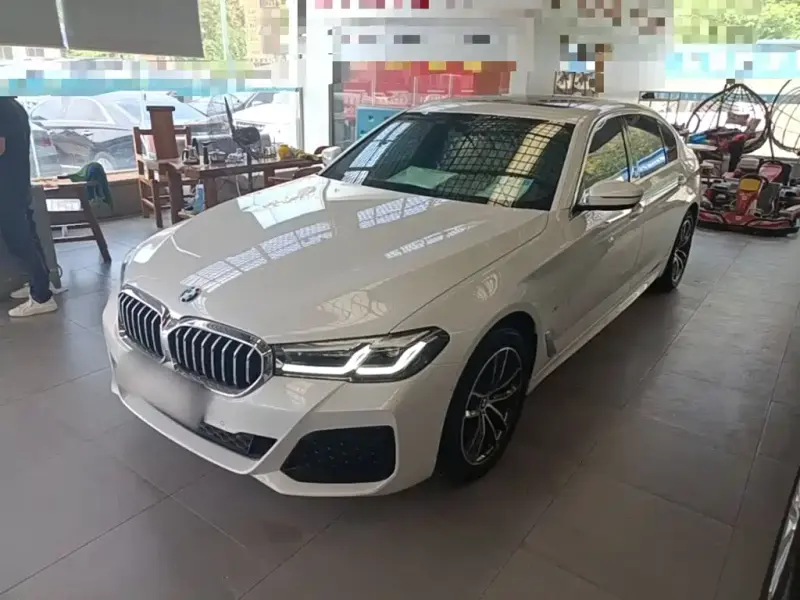BMW 5 Series, 2023
