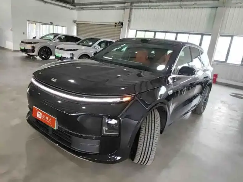 Li Auto Li L6, 2025