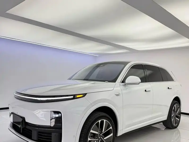 Li Auto Li L7, 2025