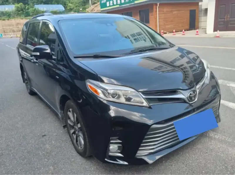 Toyota Sienna, 2019