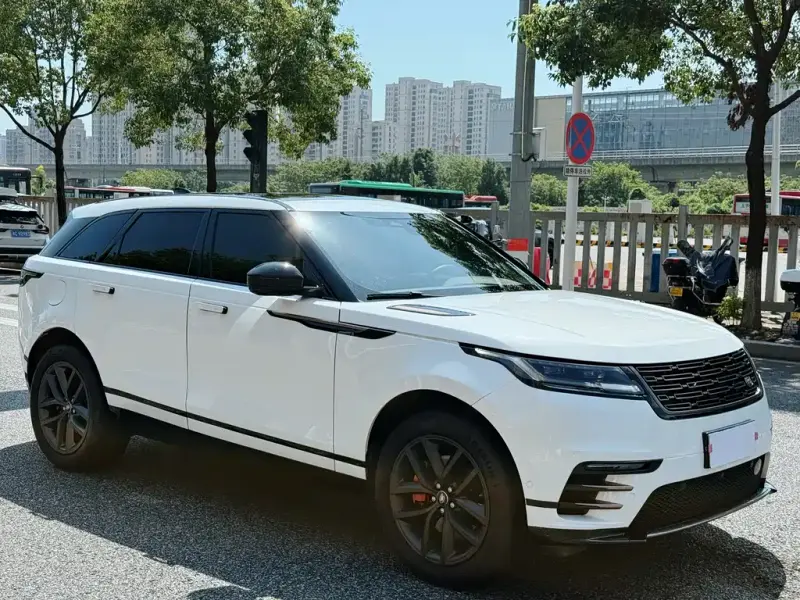 Land Rover Velar, 2024