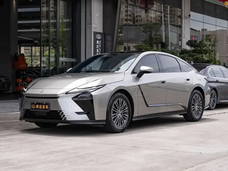 Lexus ES, 2026