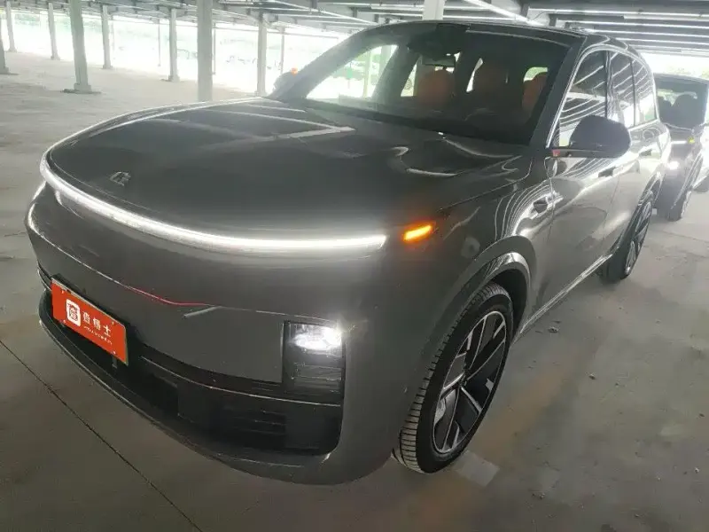 Li Auto Li L8, 2025