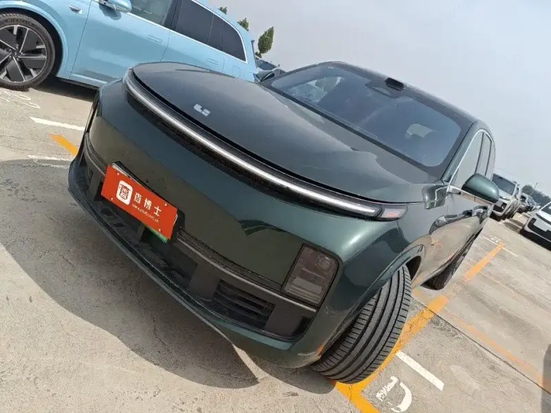 Li Auto Li L8, 2025