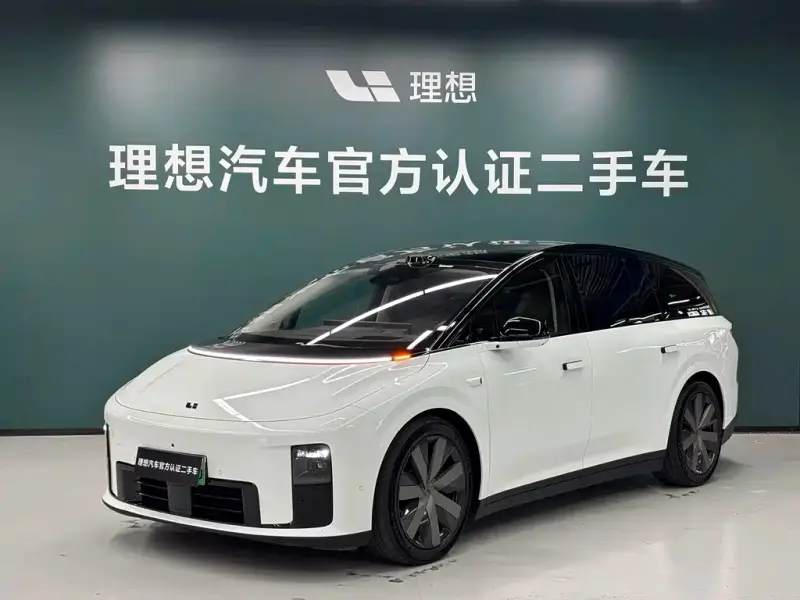 Li Auto Li i8, 2026