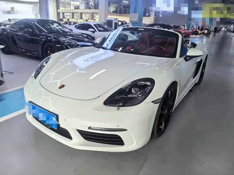 Porsche 718, 2022