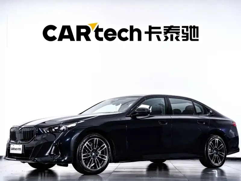 BMW 5 Series, 2026