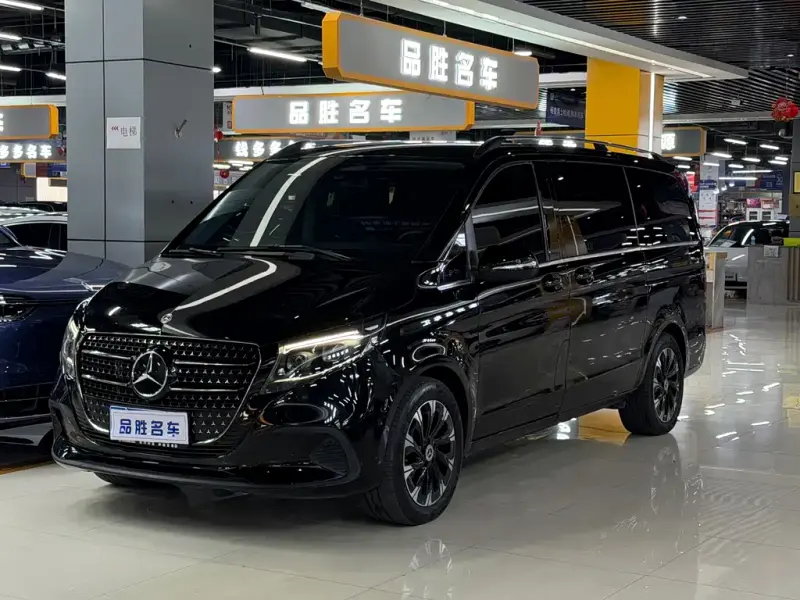 Mercedes-Benz V-Class, 2024