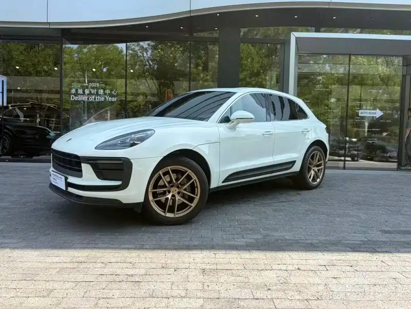 Porsche Macan, 2023