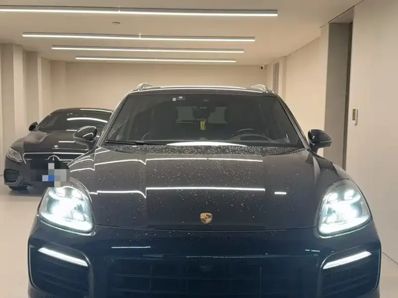 Porsche Cayenne, 2020