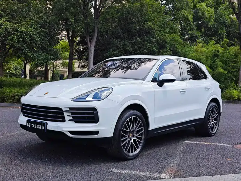 Porsche Cayenne, 2022