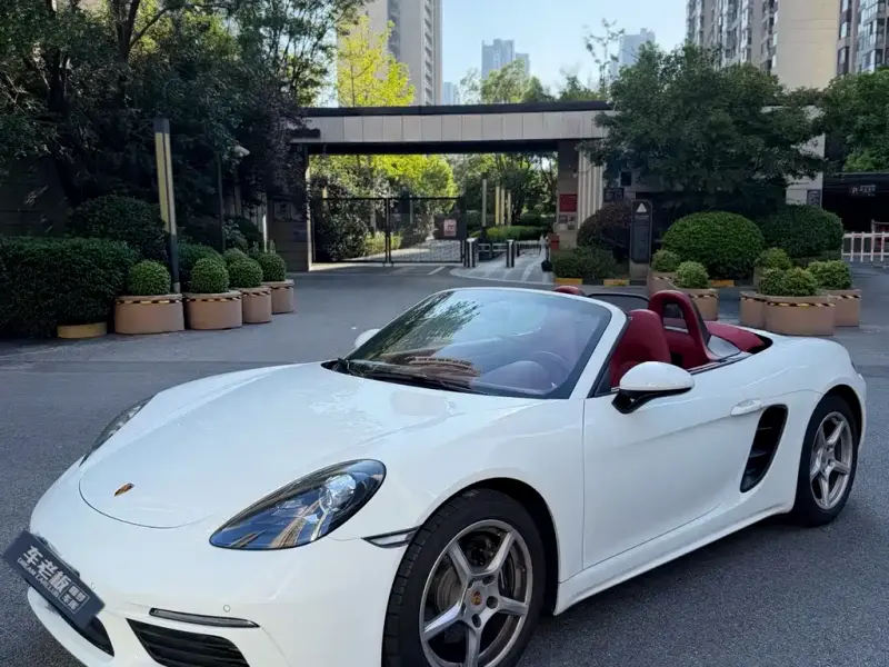 Porsche 718, 2024