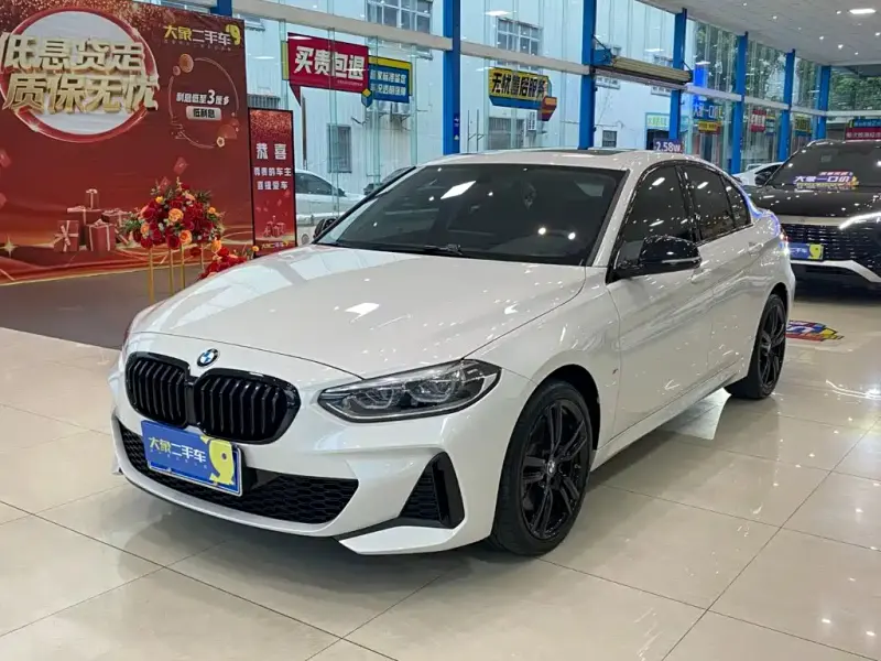 BMW 1 Series, 2023