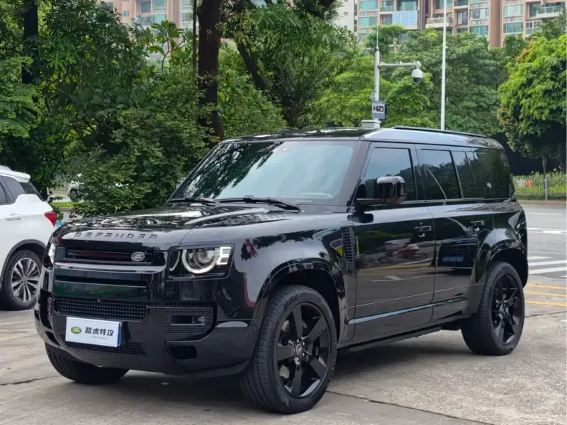 Land Rover Defender, 2024