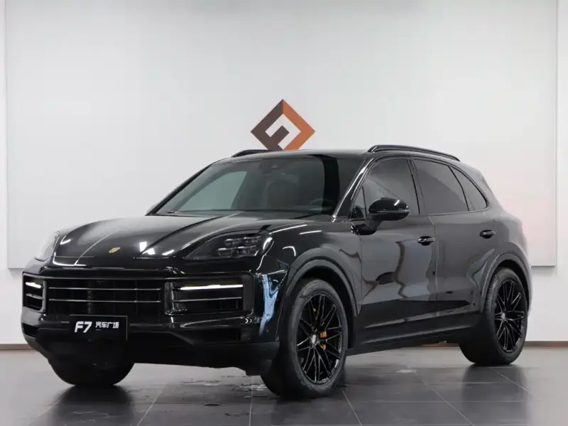 Porsche Cayenne, 2025