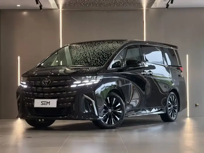 Toyota Alphard, 2024