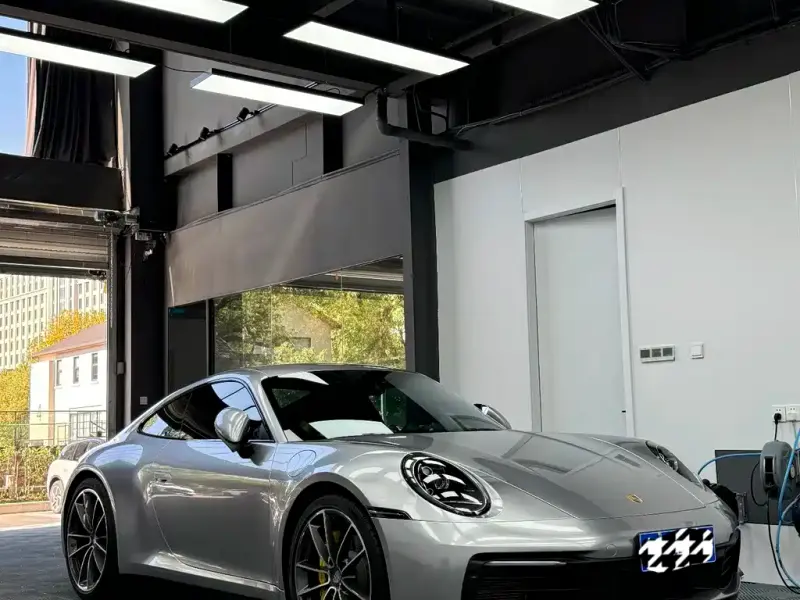 Porsche 911, 2021