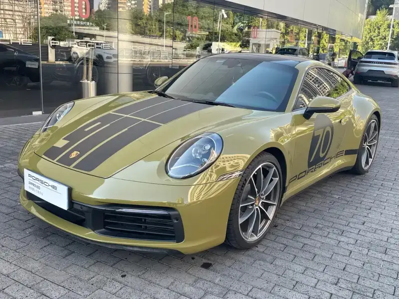 Porsche 911, 2024
