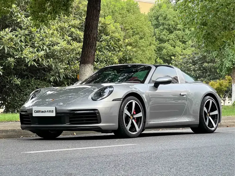 Porsche 911, 2022