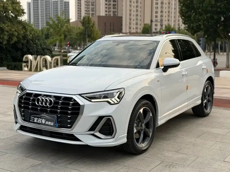Audi Q3, 2020
