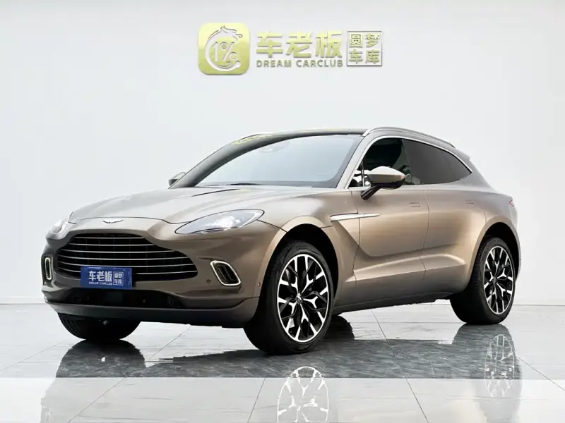 Aston Martin DBX, 2021