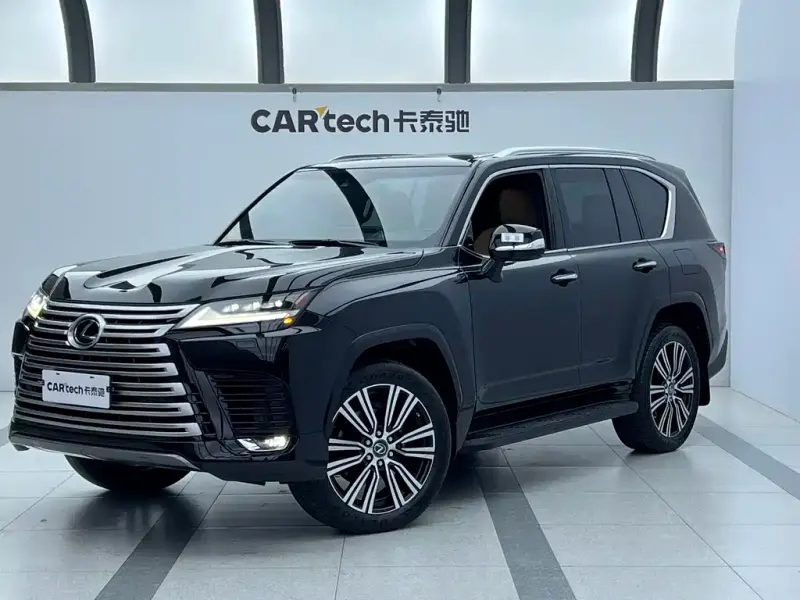 Lexus LX, 2023