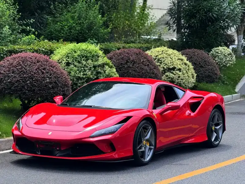 Ferrari F8, 2022