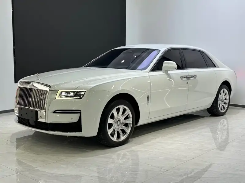 Rolls-Royce Ghost, 2025