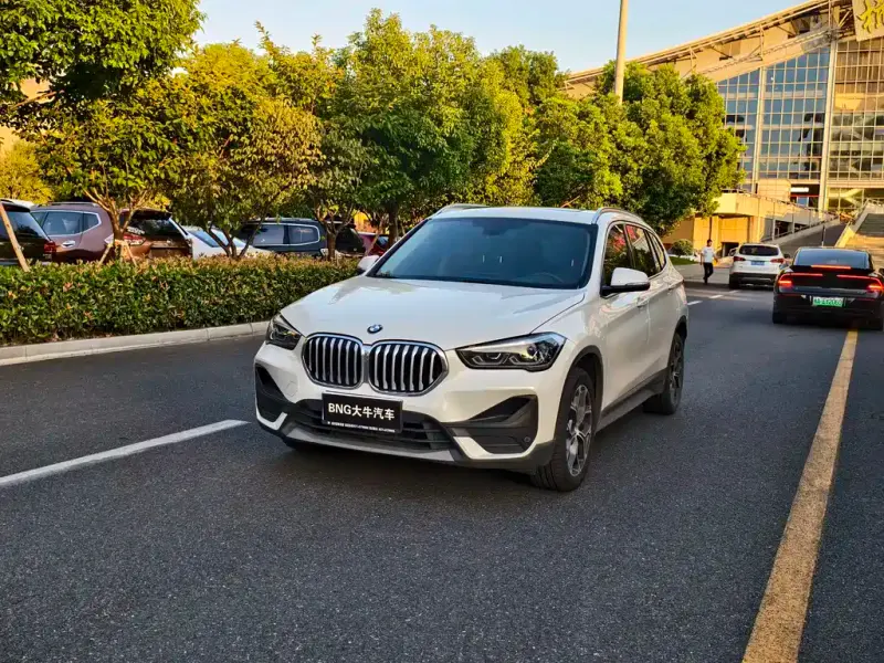 BMW X1 BMW X1 2022 sDrive25Li Leading Type, 2023 — фото 1