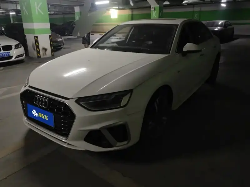 Audi A4L, 2021
