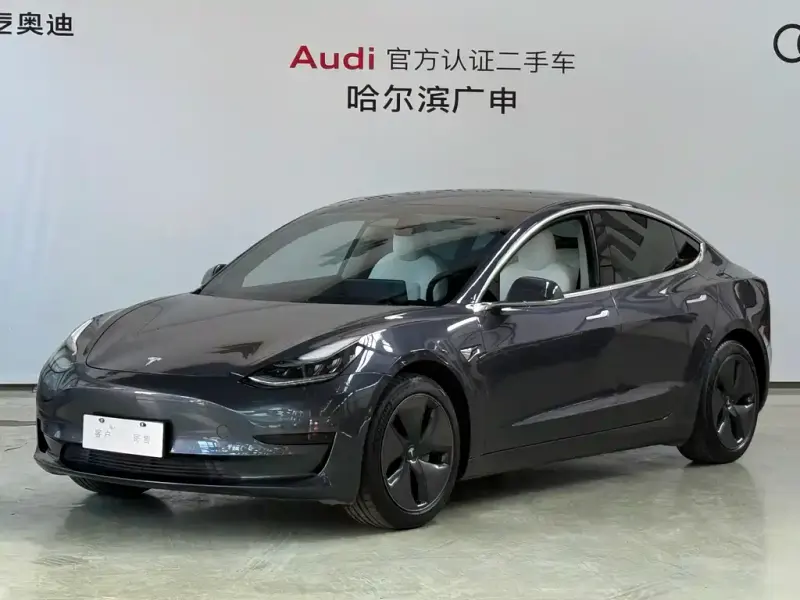Tesla Model 3, 2020
