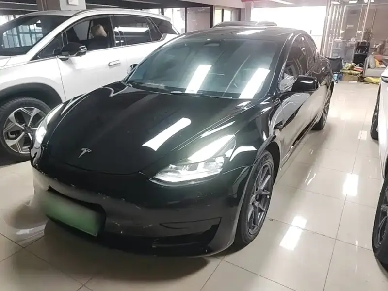 Tesla Model 3, 2023