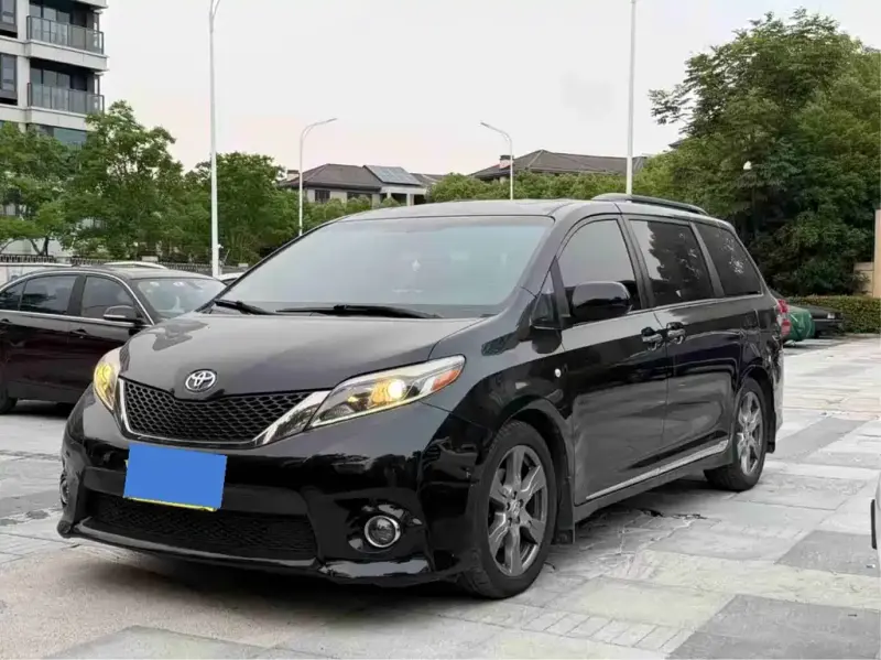 Toyota Sienna, 2017