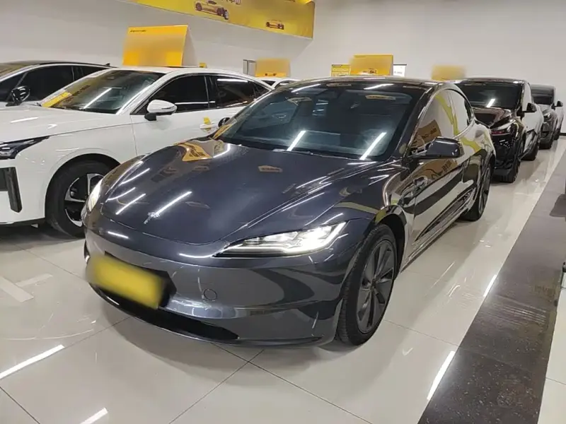 Tesla Model 3, 2024