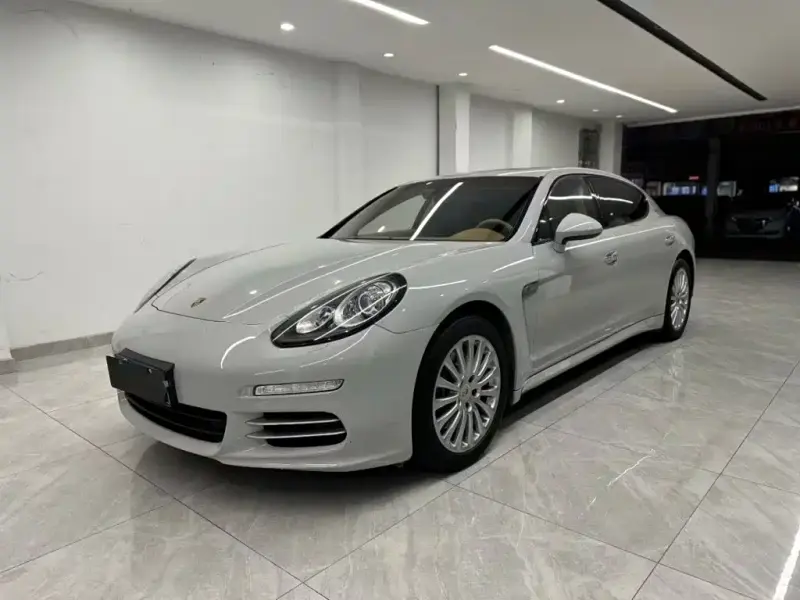 Porsche Panamera, 2014