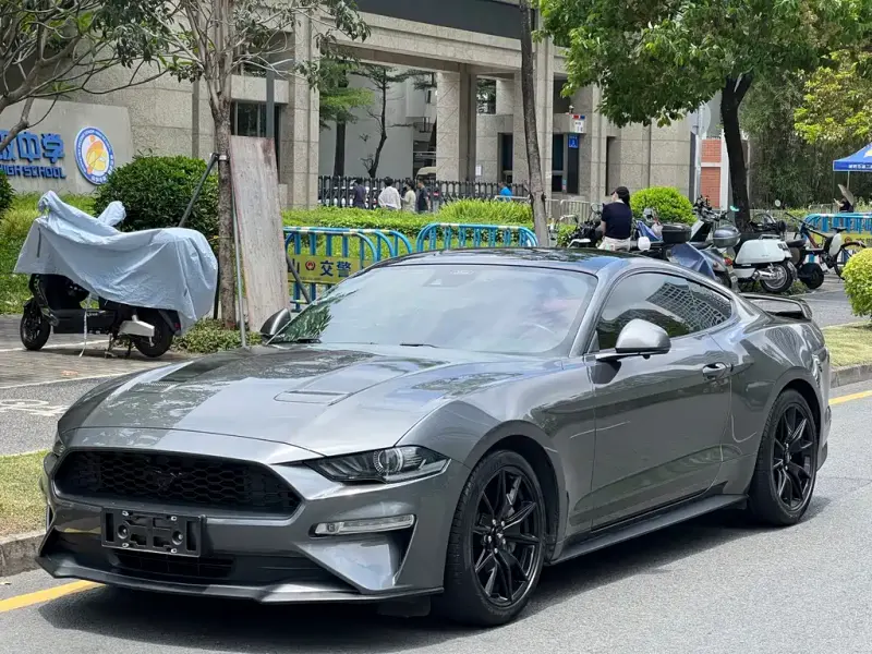 Ford Mustang, 2021